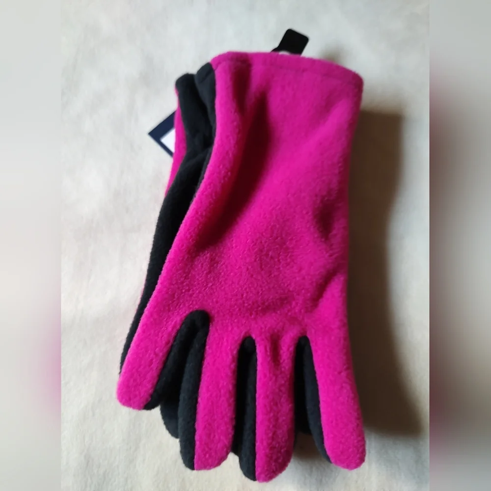 By Isotoner Kids Gloves Pink Black, NWT, One Size Winter Accessories